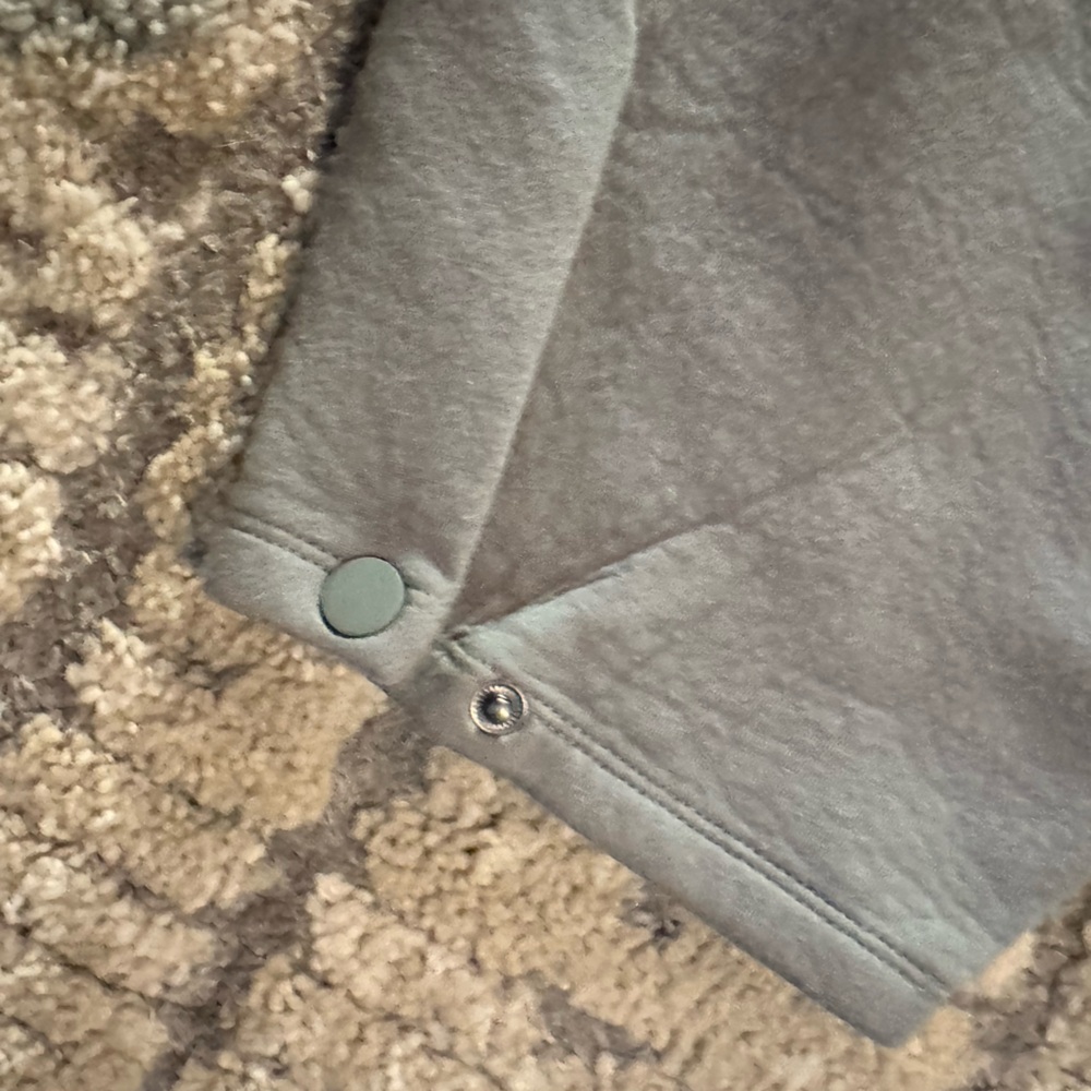 Oysho Green Hoodie and Jogger Sweatpants Set - Picture 4 of 9